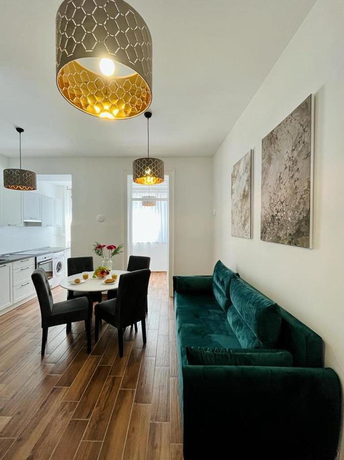 Lux Apartmans *