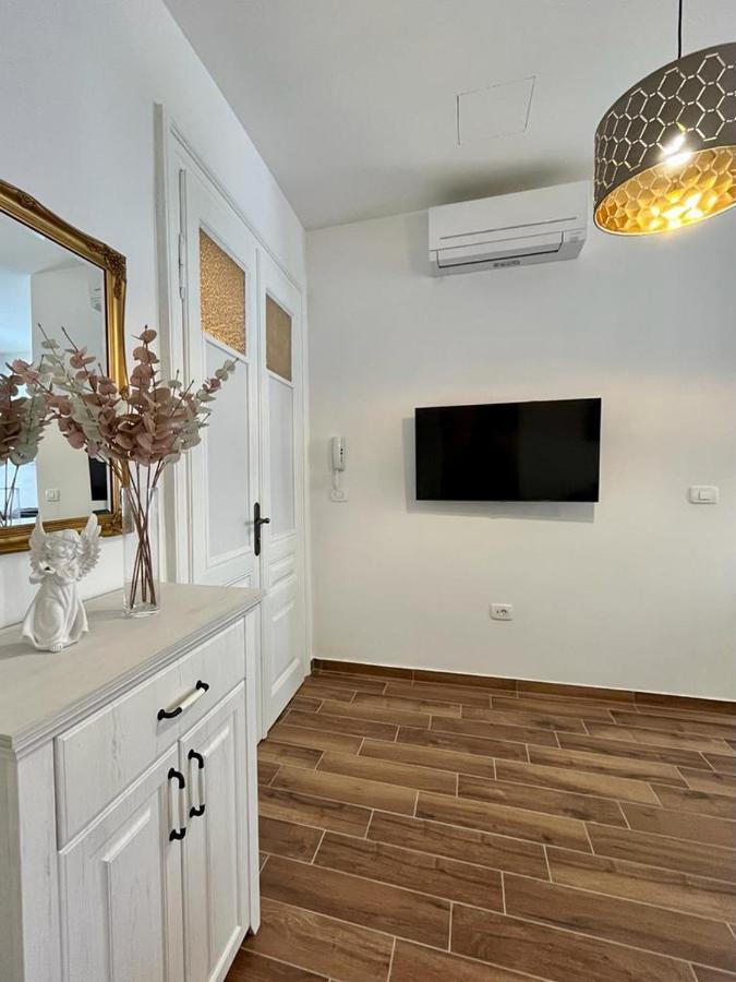 Lux Apartmans Apartment *