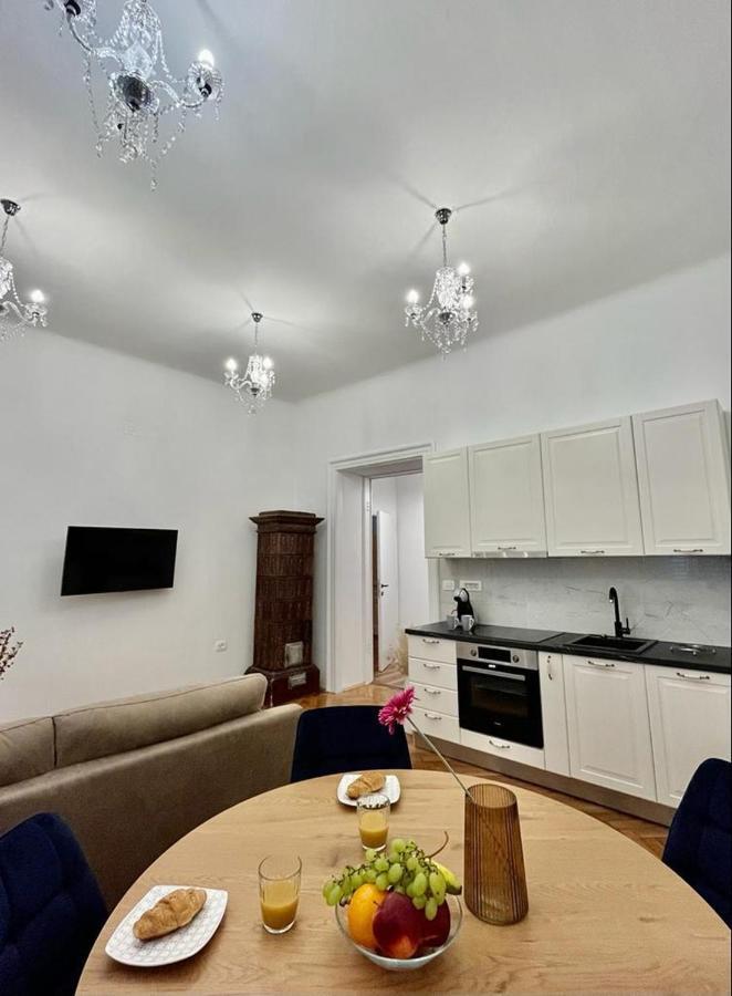 Lux Apartmans *